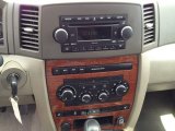 2005 Jeep Grand Cherokee Limited 4x4 Controls
