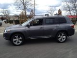 Magnetic Gray Metallic Toyota Highlander in 2009