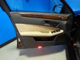 2010 Mercedes-Benz E 350 4Matic Sedan Door Panel