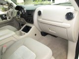 2005 Ford Expedition XLT 4x4 Dashboard