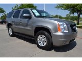 2008 GMC Yukon SLE Front 3/4 View