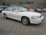 2007 White Chocolate Tri-Coat Lincoln Town Car Signature Limited #79872520