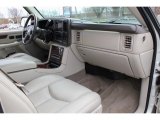 2005 Cadillac Escalade AWD Dashboard