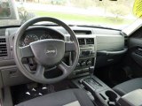 2010 Jeep Liberty Sport 4x4 Dashboard