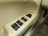 2011 Buick Lucerne CXL Controls