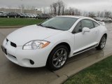 2008 Mitsubishi Eclipse SE Coupe Front 3/4 View