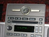 2010 Lincoln Town Car Signature Limited Controls