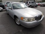 1998 Lincoln Town Car Executive Front 3/4 View
