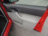 2006 Ford Focus ZXW SE Wagon Door Panel
