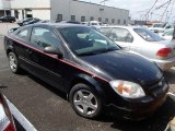 2005 Chevrolet Cobalt Coupe Front 3/4 View