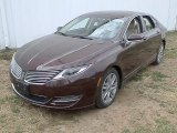 2013 Lincoln MKZ 3.7L V6 AWD Front 3/4 View