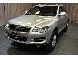 2010 Reflex Silver Metallic Volkswagen Touareg VR6 FSI 4XMotion #80041578