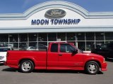 2001 Victory Red Chevrolet S10 Extended Cab Xtreme #80076074