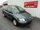 2005 Chrysler Town & Country Touring