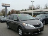 2013 Toyota Sienna LE