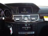 2014 Mercedes-Benz E 350 4Matic Sedan Controls