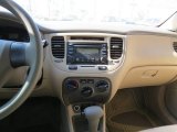 2006 Kia Rio Sedan Controls