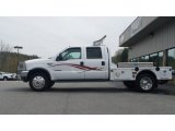Oxford White Ford F550 Super Duty in 2002