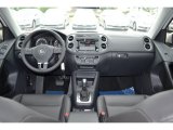 2013 Volkswagen Tiguan SE Dashboard