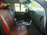 2008 Nissan Pathfinder SE Front Seat