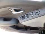 2013 Hyundai Tucson Limited AWD Controls