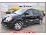 2013 Brilliant Black Crystal Pearl Chrysler Town & Country Touring #80351085