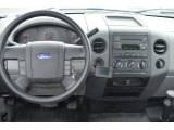 2005 Ford F150 XL SuperCab Dashboard