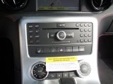 2013 Mercedes-Benz SLS AMG GT Coupe Controls