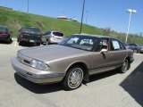 1992 Oldsmobile Eighty-Eight Royale Front 3/4 View