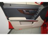 2010 Mercedes-Benz GLK 350 4Matic Door Panel