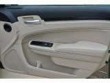 2012 Chrysler 300 Limited AWD Door Panel
