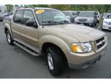 2001 Ford Explorer Sport Trac  Front 3/4 View