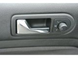 2003 Volkswagen Golf GL 2 Door Controls