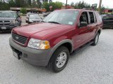 2002 Ford Explorer XLS 4x4 Front 3/4 View