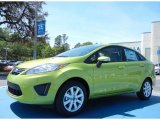 2013 Lime Squeeze Ford Fiesta SE Sedan #80650951
