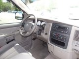 2004 Dodge Ram 1500 SLT Regular Cab Dashboard