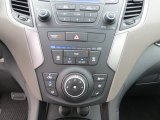 2013 Hyundai Santa Fe GLS Controls