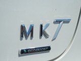 Lincoln MKT 2013 Badges and Logos