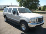 2002 Ford Excursion XLT 4x4 Front 3/4 View