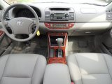 2005 Toyota Camry XLE Dashboard