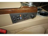 2007 BMW 7 Series 750Li Sedan Controls