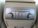 2010 Toyota Highlander  Controls