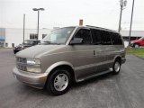 2001 Chevrolet Astro Light Autumnwood Metallic