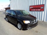 2013 Brilliant Black Crystal Pearl Dodge Grand Caravan SE #80970888