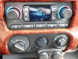 2005 GMC Envoy XL SLT 4x4 Controls