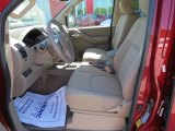 2013 Nissan Frontier SV V6 Crew Cab Beige Interior