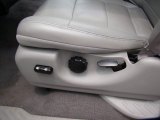 2003 Ford F150 Lariat SuperCab Front Seat