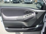 2002 Chevrolet Tracker Convertible Door Panel