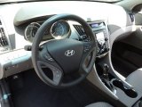 2011 Hyundai Sonata GLS Dashboard