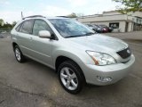 2004 Lexus RX 330 AWD Front 3/4 View